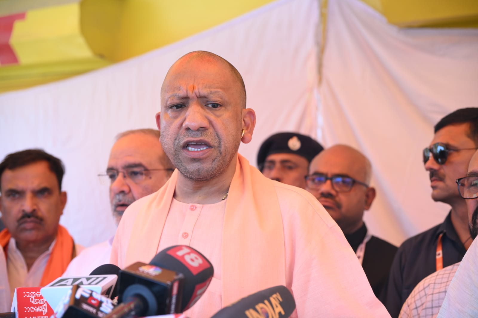 सीएम योगी के नेतृत्व में ‘फिल्म कैपिटल ऑफ नार्थ इंडिया’ बनने की ओर बढ़ा यूपी