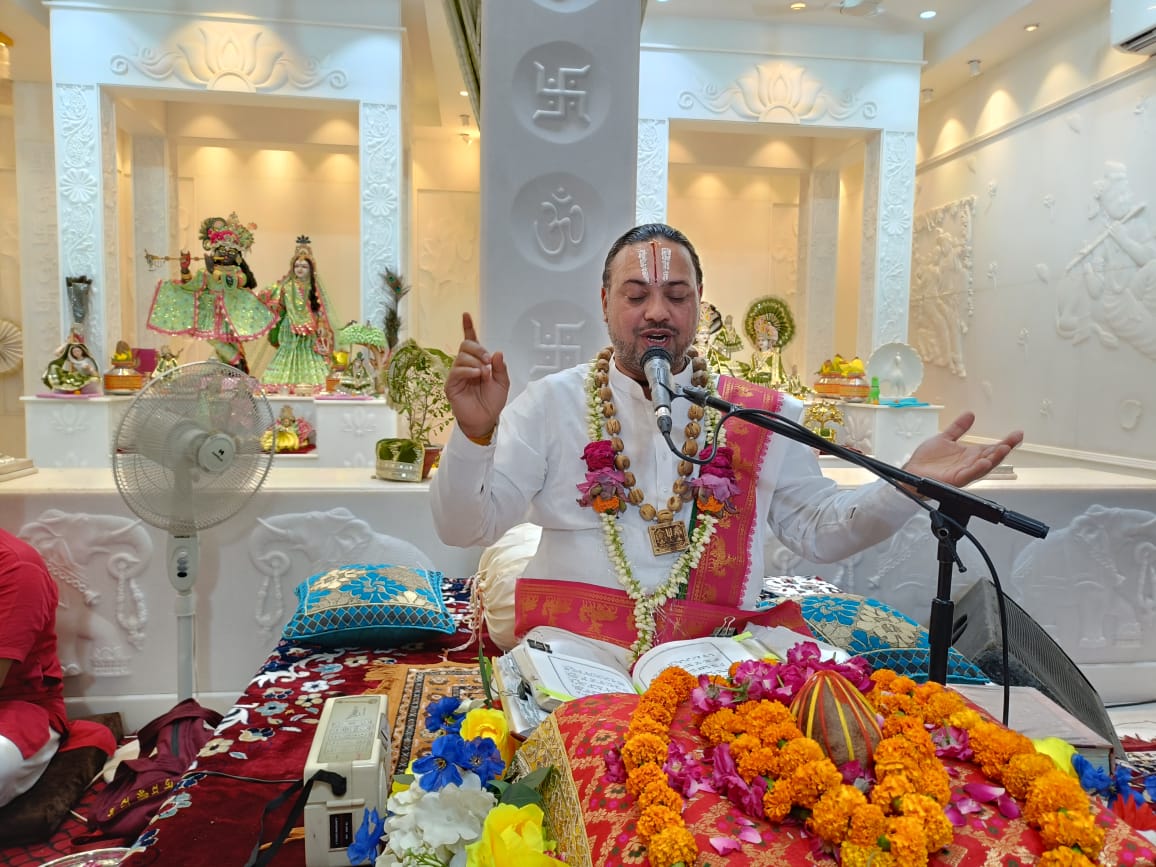 साधन धाम मोक्ष कर द्वारा , पाइ न जेहिं परलोक सँवारा