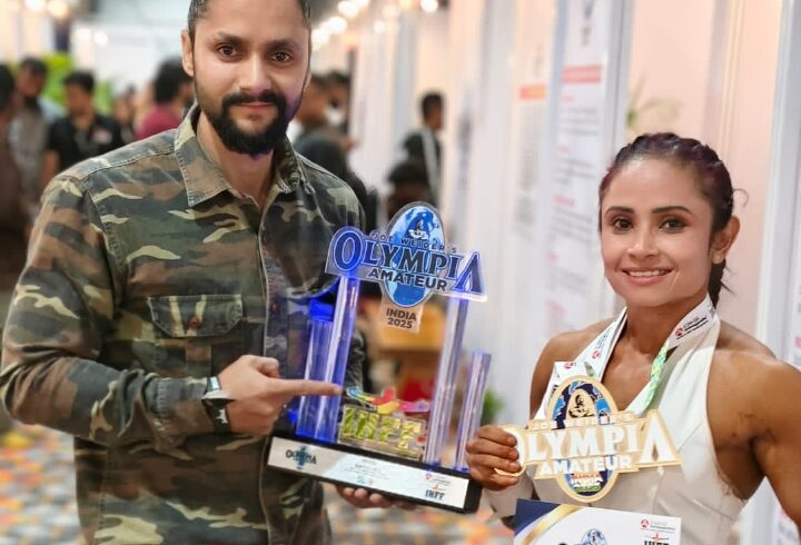 आइएचएफएफ एमेच्योर ओलंपिया में गोल्ड जीत बरनाली शर्मा ने जमाई धाक