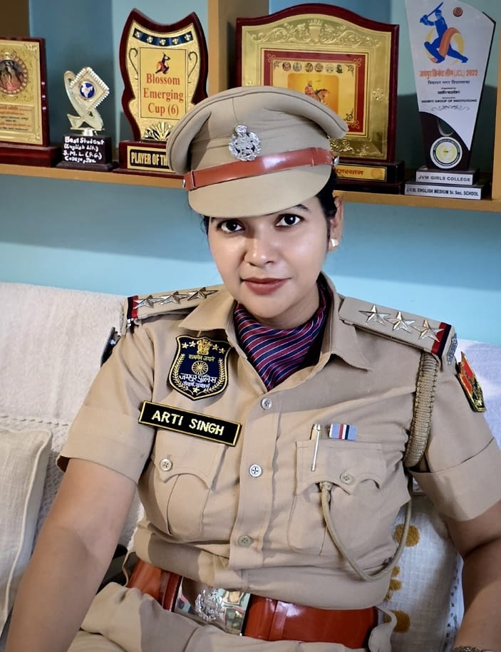 साहस, धैर्य और सादगी से परिपूर्ण है हर नारी : आरती सिंह तंवर